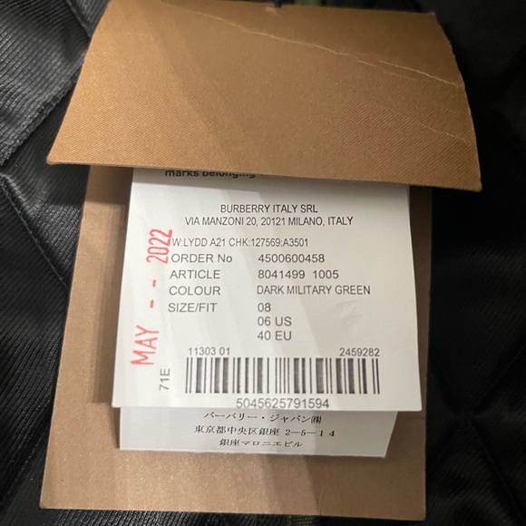 Burberry coat - Picture 3 of 8